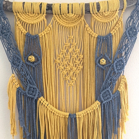 Macrame Wall Hanging (the lioness) - Picture 2 of 2